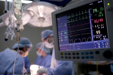 В Томске провели уникальную для России операцию пациенту с рецидивом порока сердца