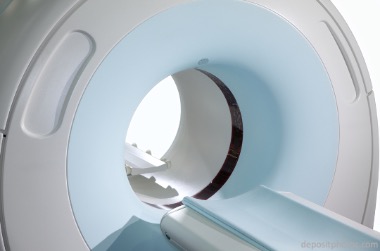 Российские физики разработали способ увеличения разрешения снимков МРТ