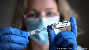 Минздрав разъяснил порядок проведения тестов на коронавирус и антитела к нему перед вакцинацией. Рис. №1