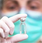 Министр здравоохранения анонсировал начало использования вакцины "Спут...